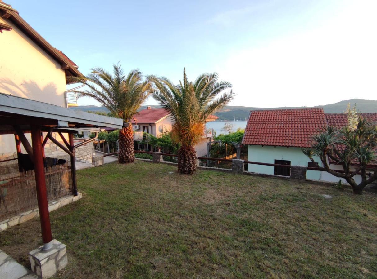 Apartment Jankovic Tivat