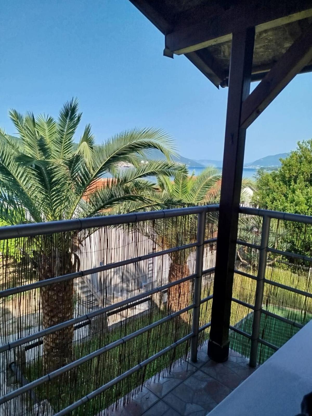 Jankovic Apartment Tivat