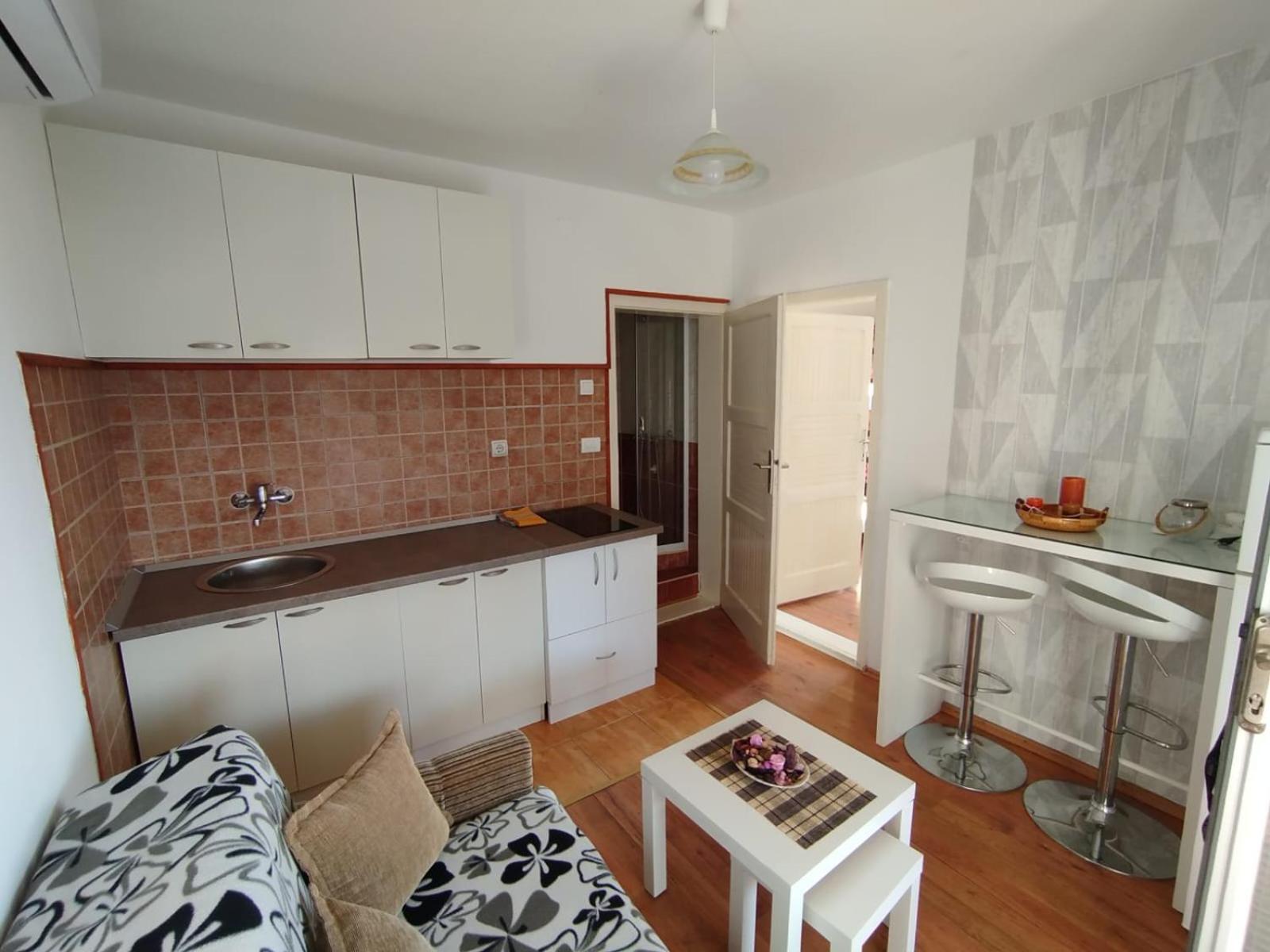 Jankovic Apartment *